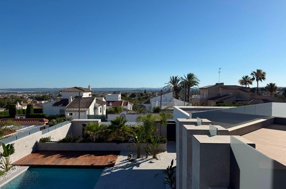 Villa in Quesada