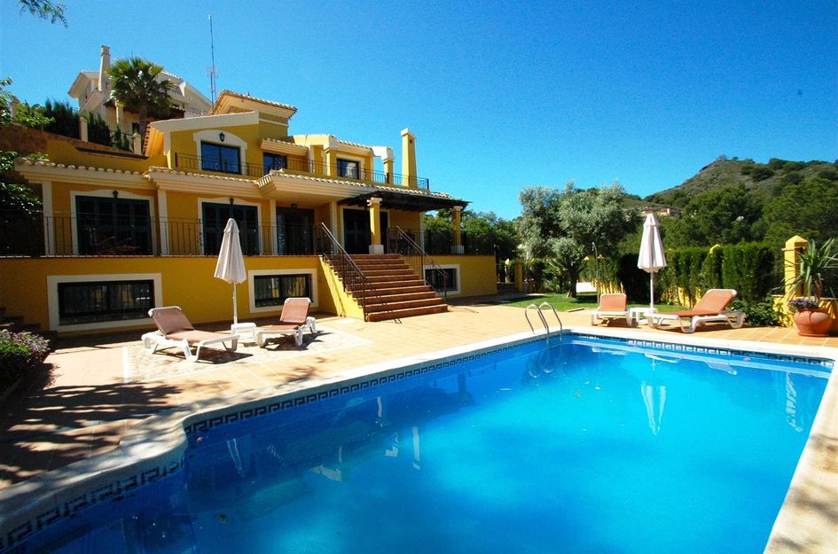 Villa in Atamaría