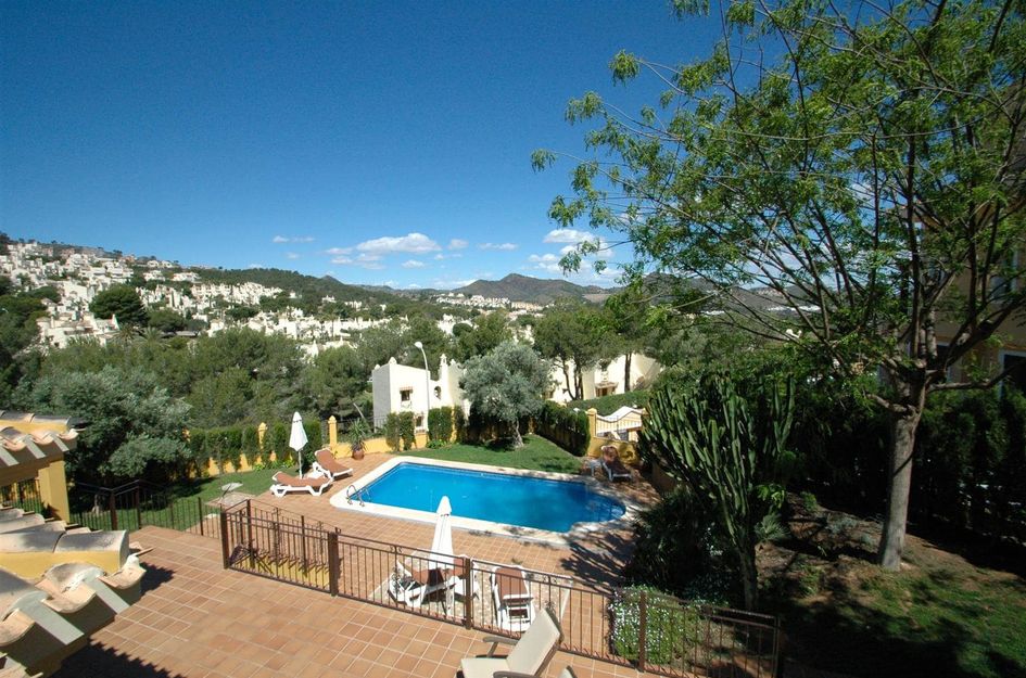 Villa in Atamaría