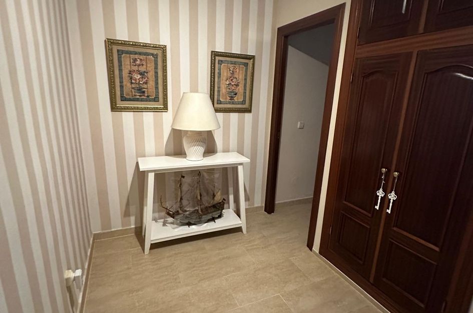 Appartement in Urbanización Puerto de Estepona