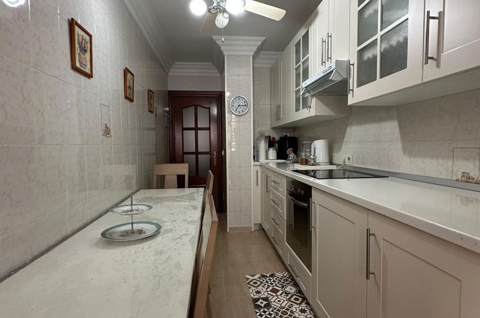 Appartement in Urbanización Puerto de Estepona