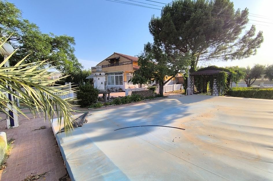 Villa in Yecla