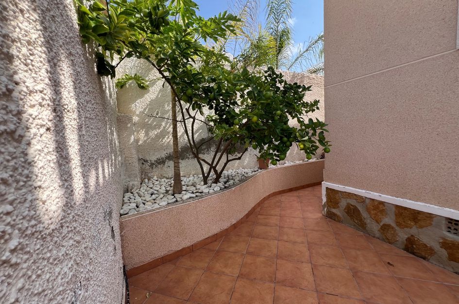 Villa in Quesada