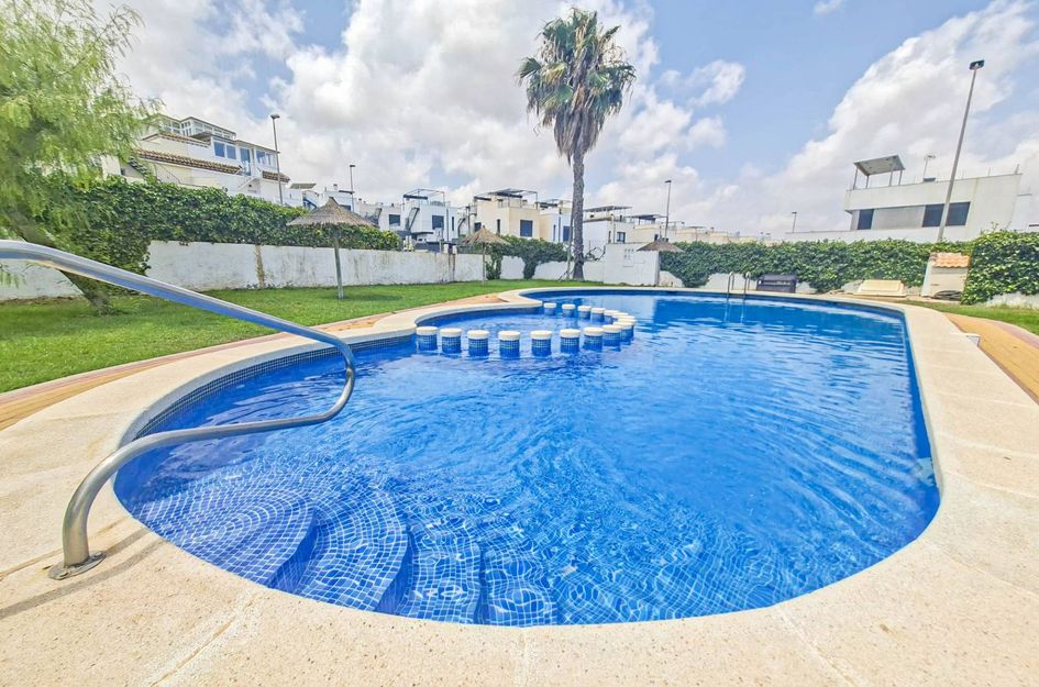 Villa in Villamartin