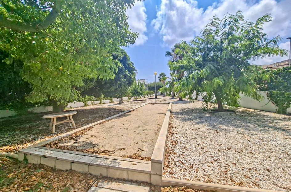 Villa in Villamartin