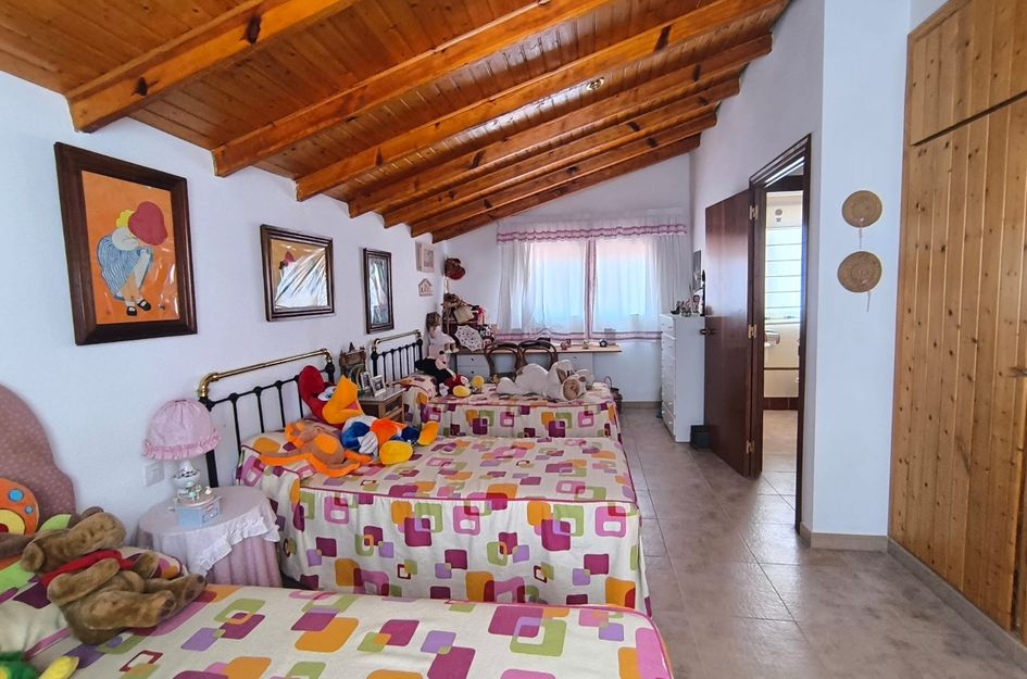 Villa in Villena