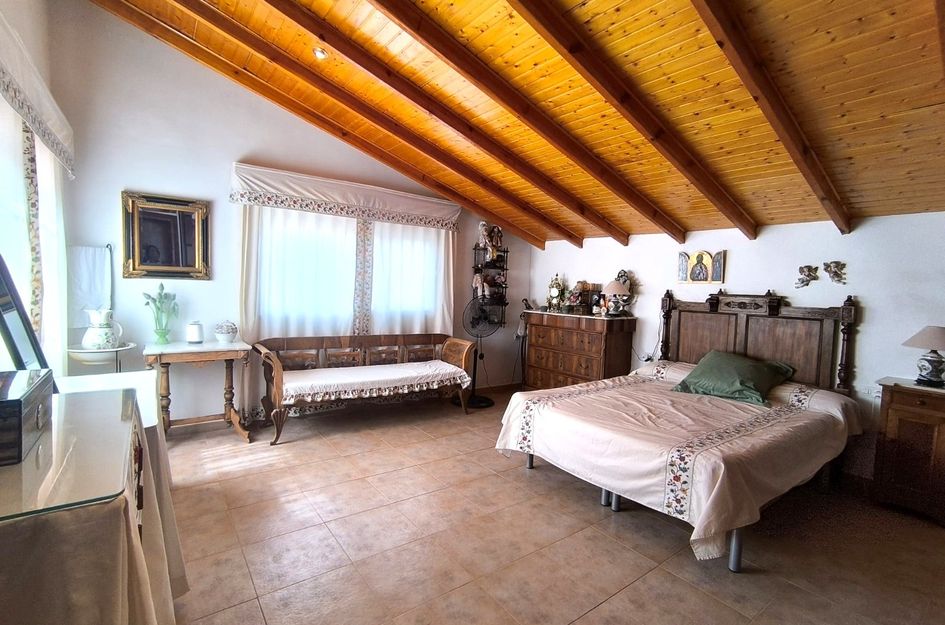 Villa in Villena