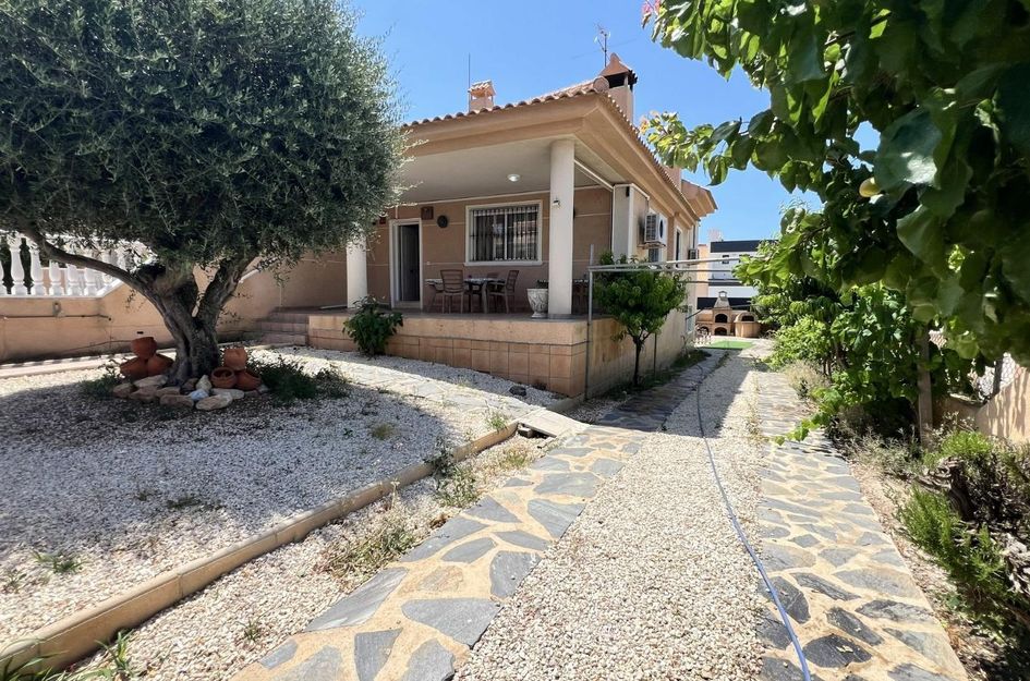 Villa in Torrevieja