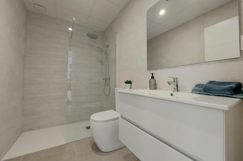 Halfvrijstaand in Lo Ferro