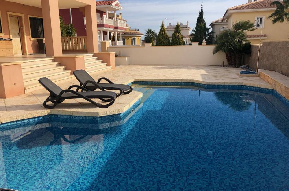 Villa in Quesada