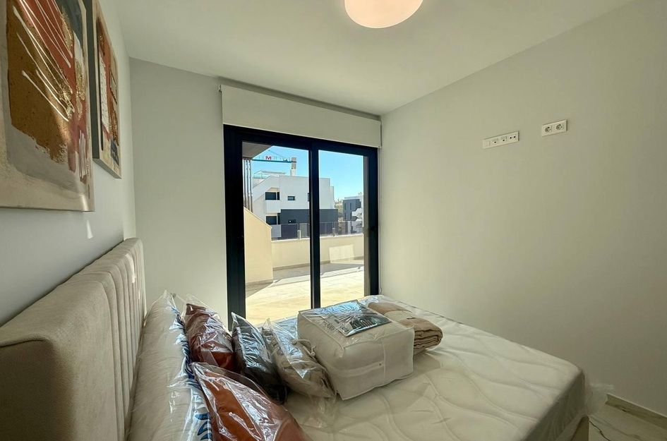 Penthouse in Los Almendros