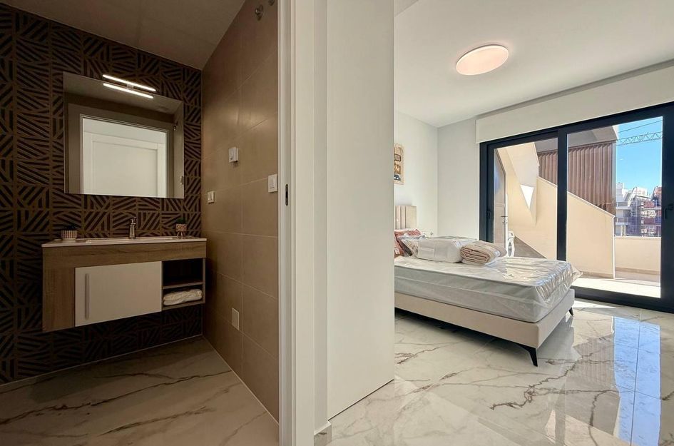 Penthouse in Los Almendros