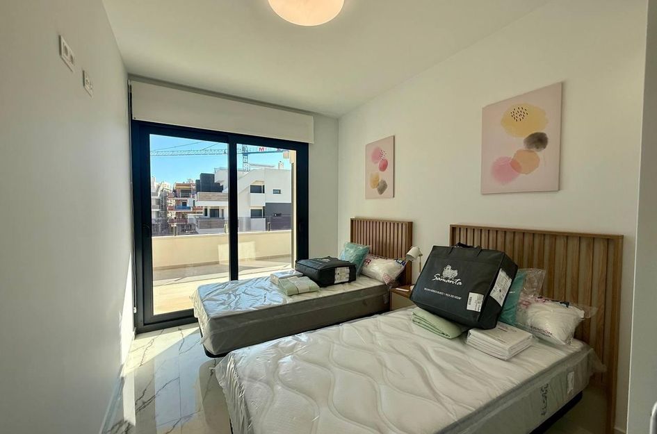 Penthouse in Los Almendros