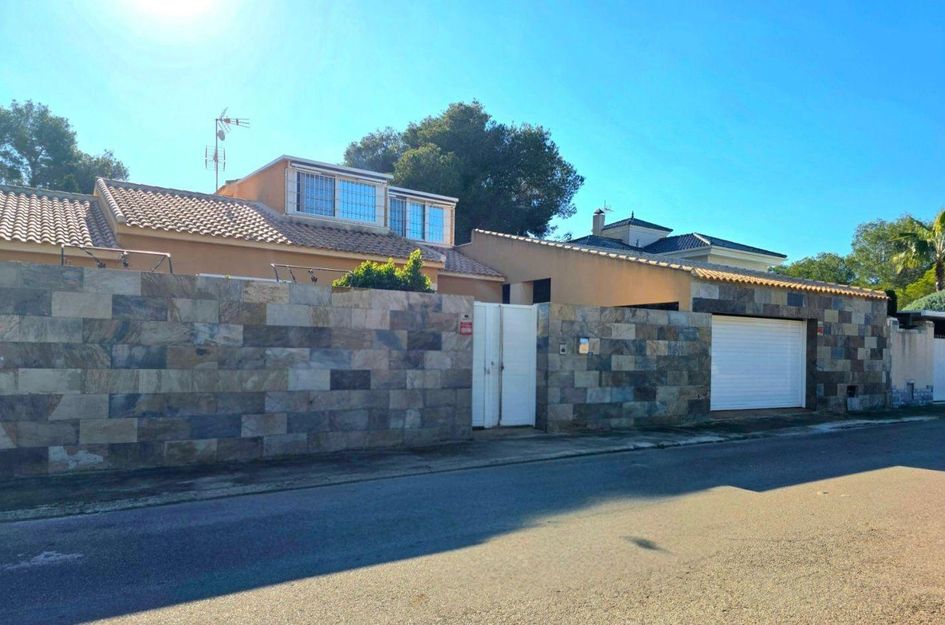 Huis in Los Almendros