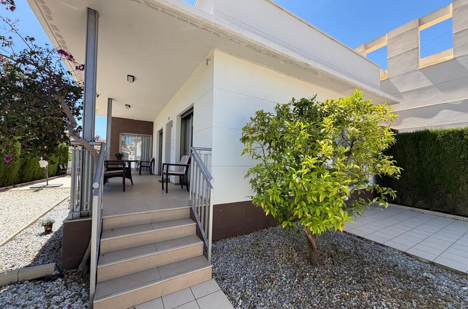 Villa in Quesada