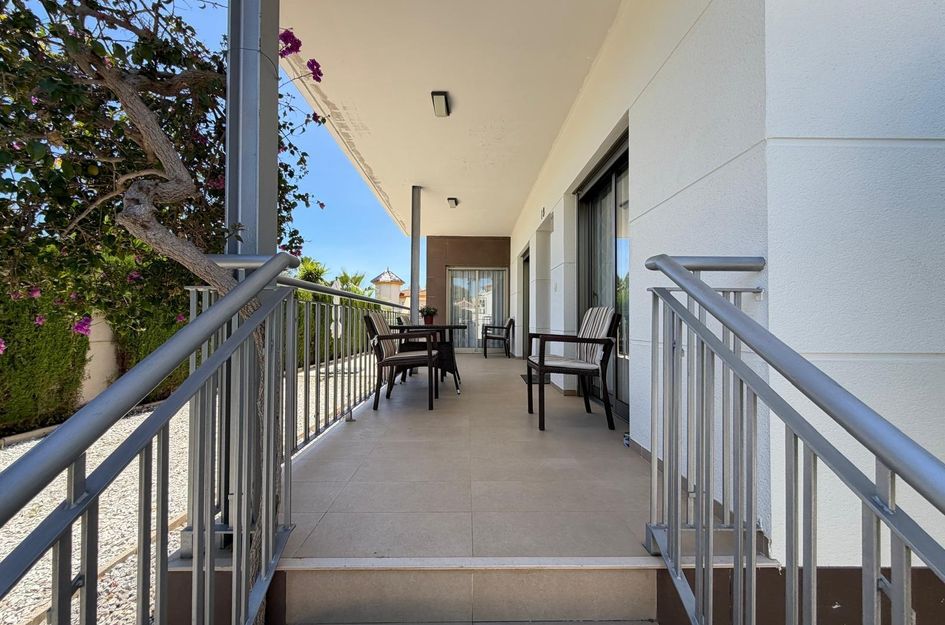 Villa in Quesada