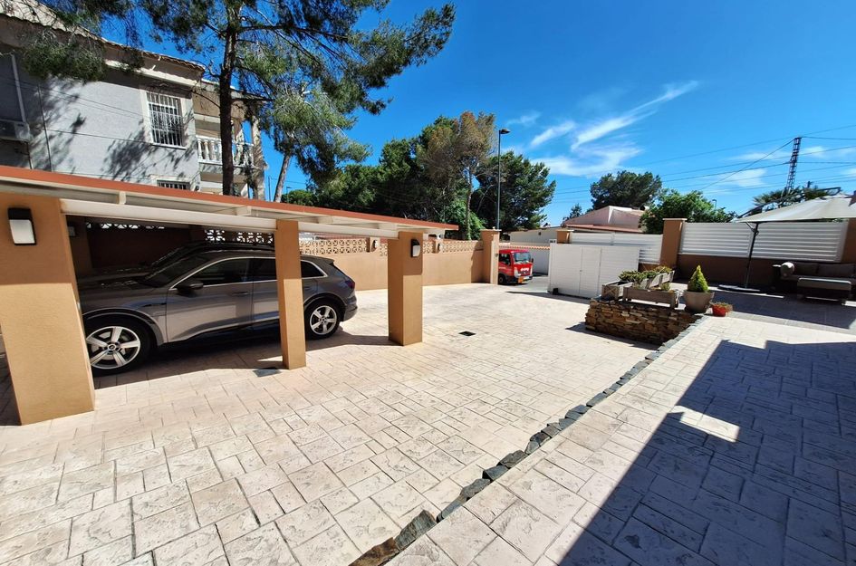 Villa in Pinar de Campoverde