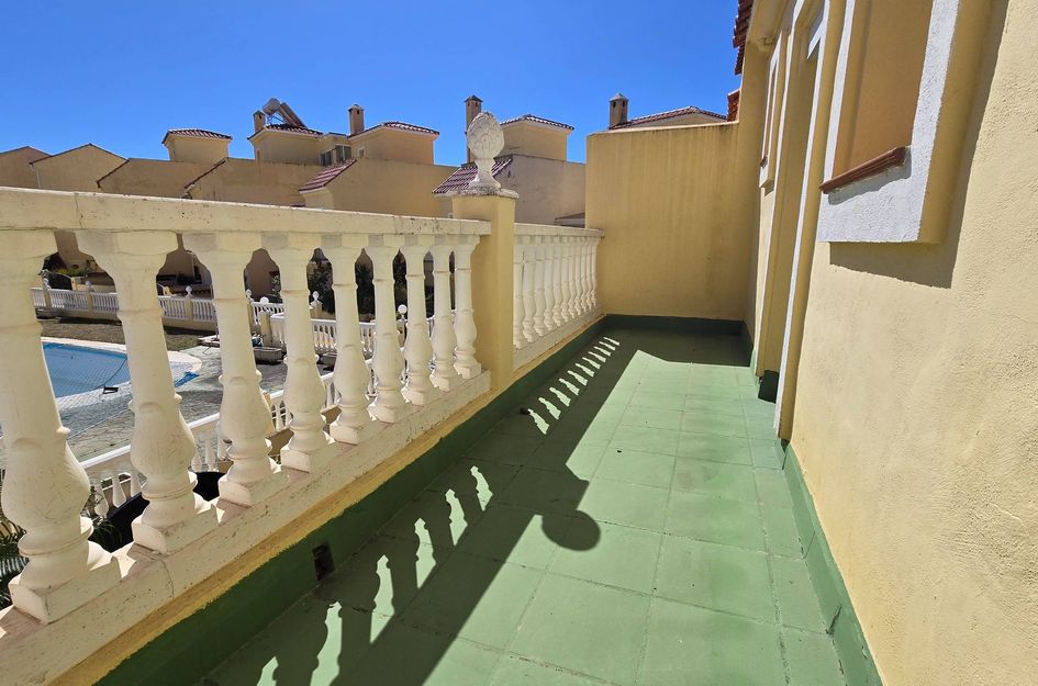 Halfvrijstaand in Estepona