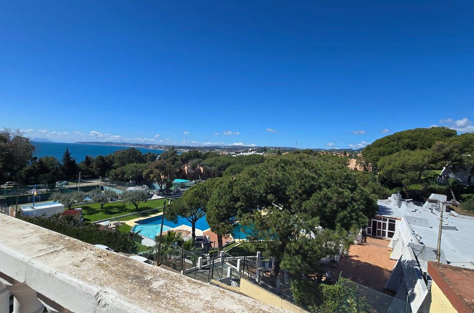 Halfvrijstaand in Estepona