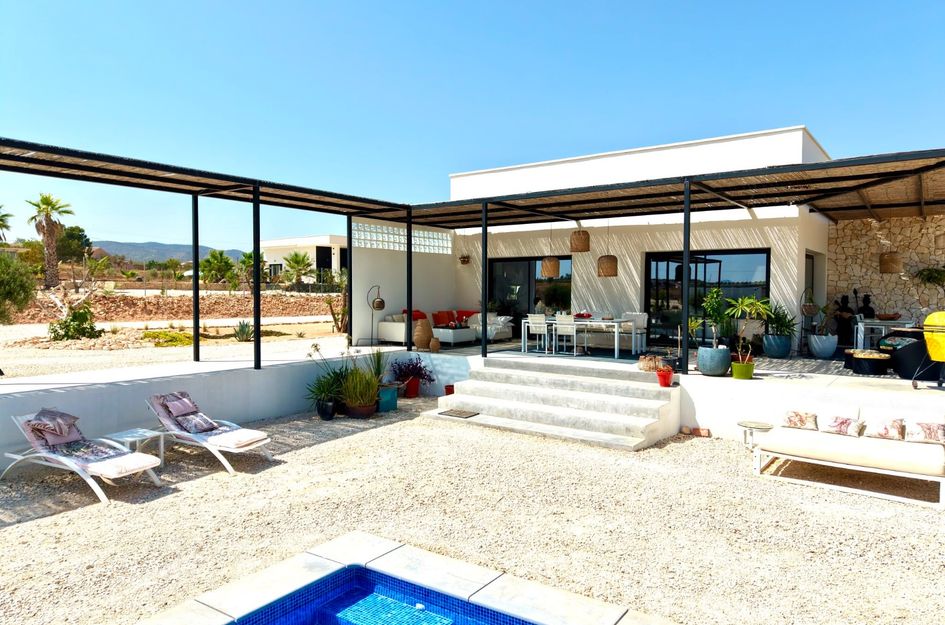 Villa in El Pinós