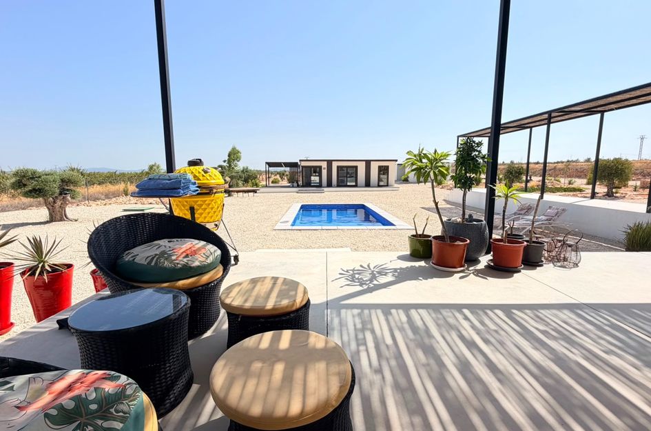 Villa in El Pinós