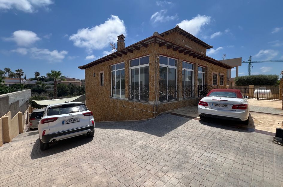 Villa in La Marina