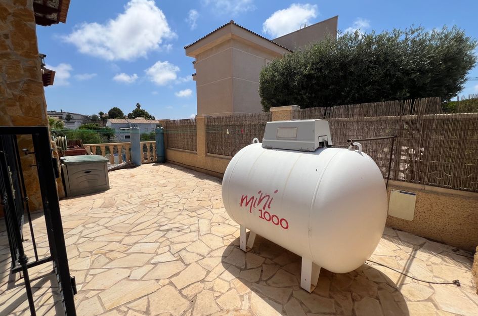 Villa in La Marina