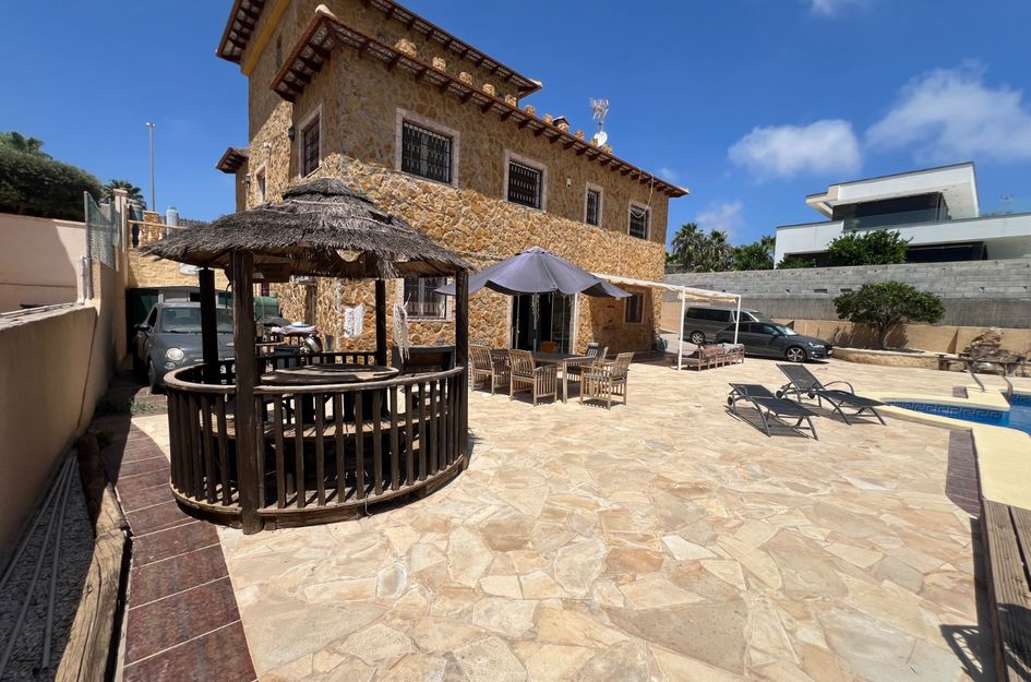 Villa in La Marina