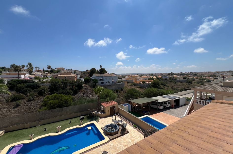 Villa in La Marina