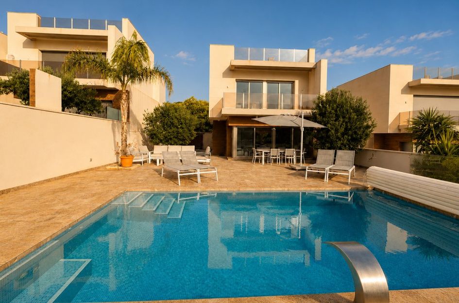 Villa in San Miguel de Salinas