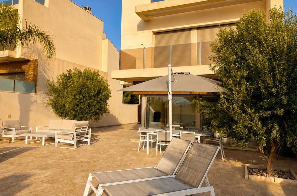Villa in San Miguel de Salinas
