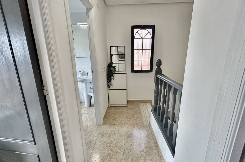 Villa in Res. Las Filipinas