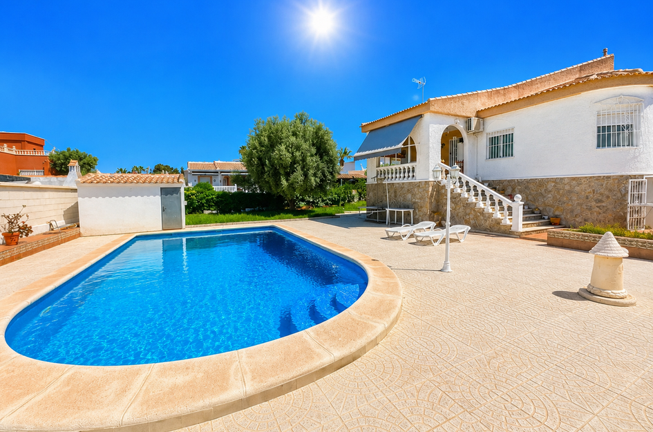 Villa in Torrevieja