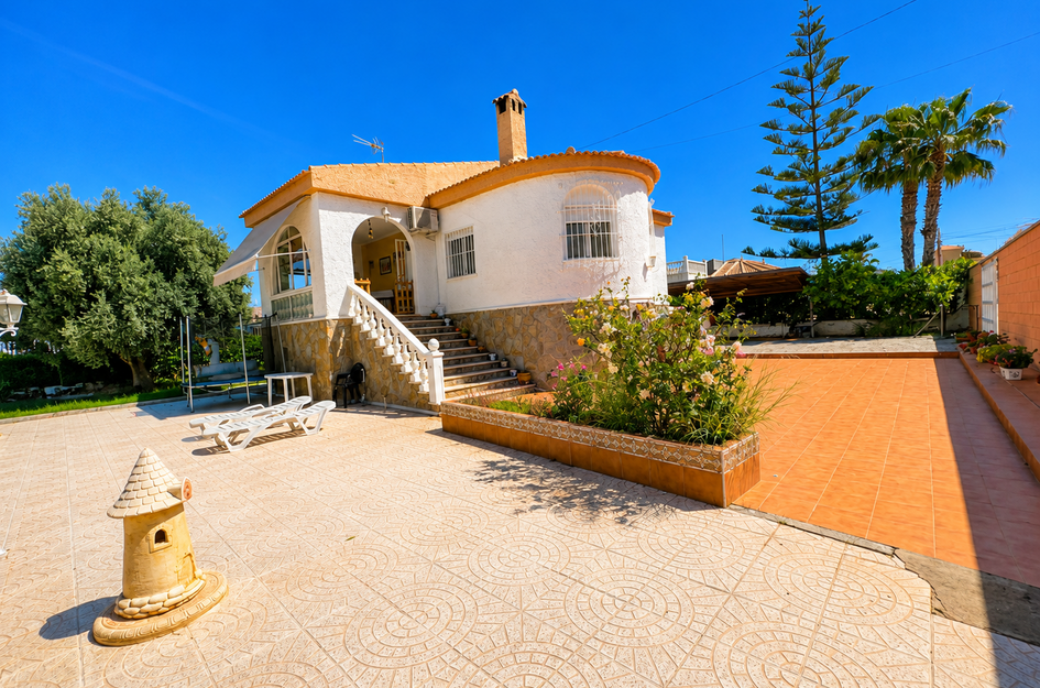Villa in Torrevieja