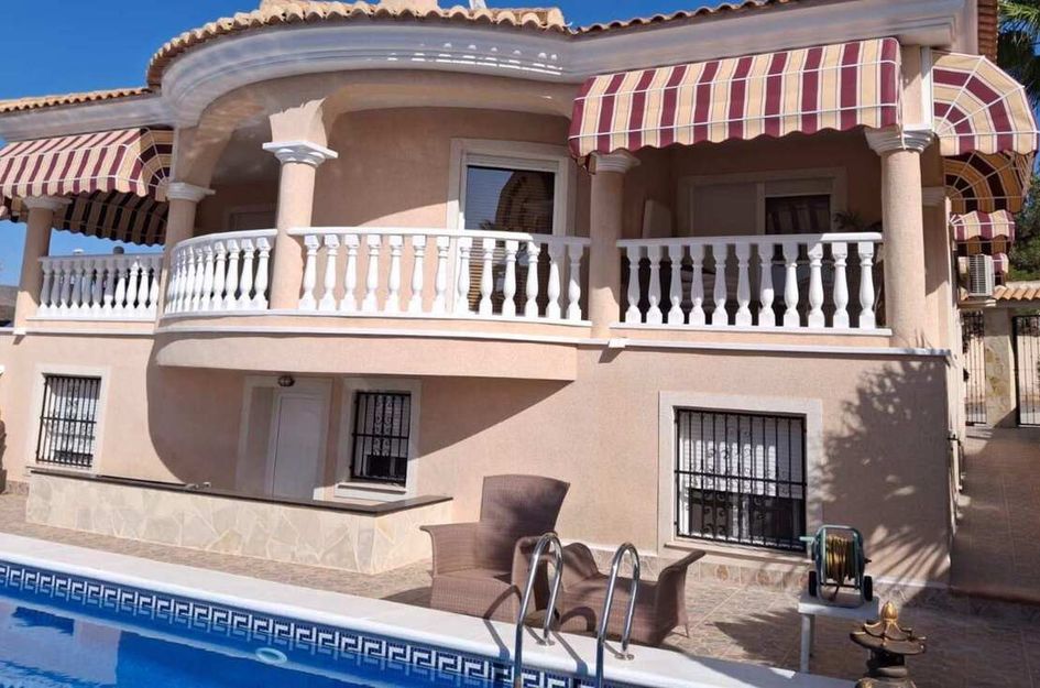 Villa in Formentera del Segura