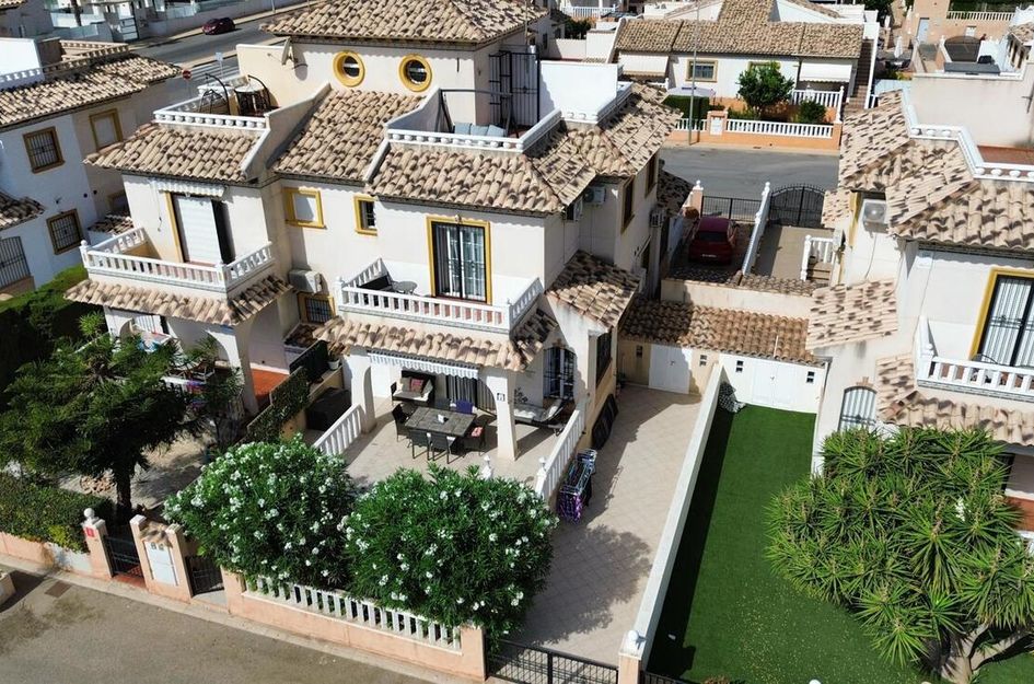 Villa in Monte Zenia