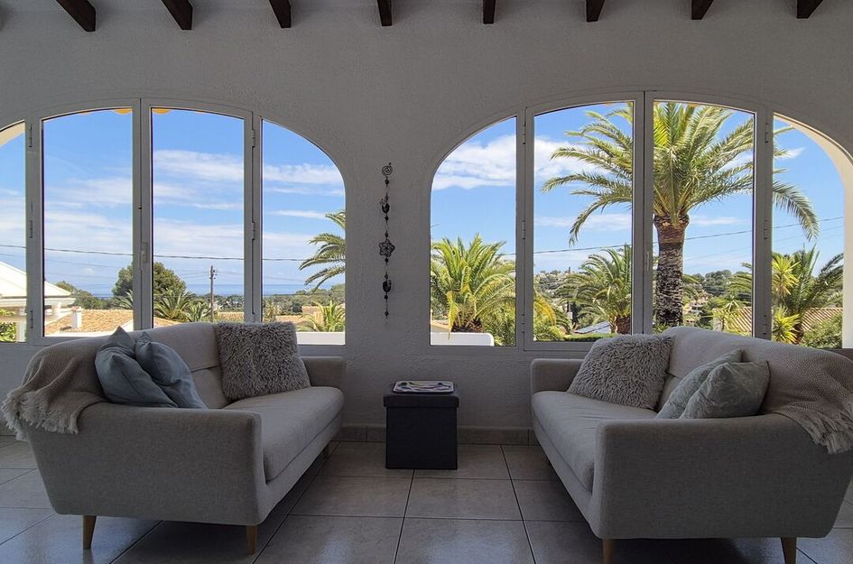 Villa in Moravit