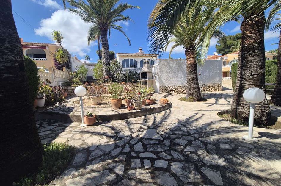 Villa in Moravit