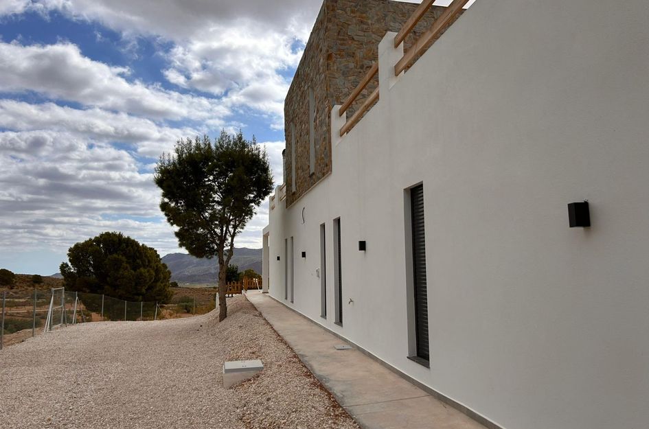 Villa in El Pinós