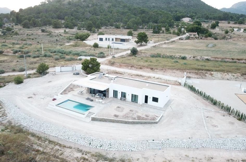 Villa in El Pinós