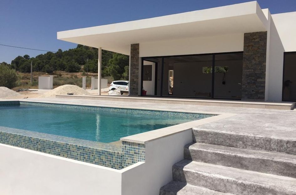 Villa in El Pinós