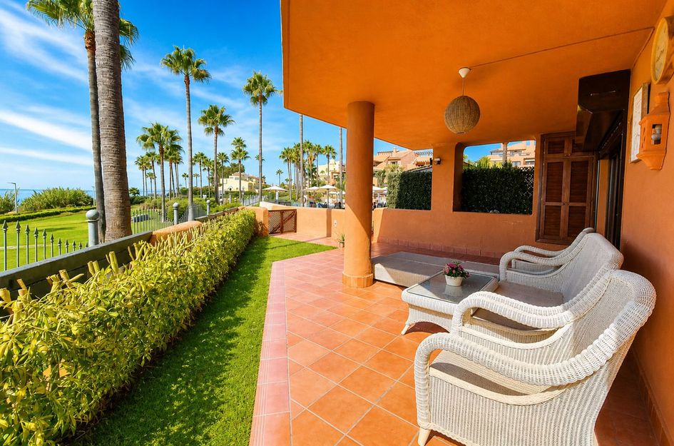 Appartement in Urbanización Puerto de Estepona