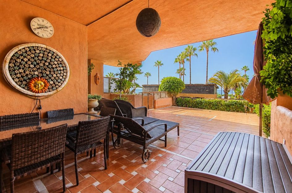 Appartement in Urbanización Puerto de Estepona