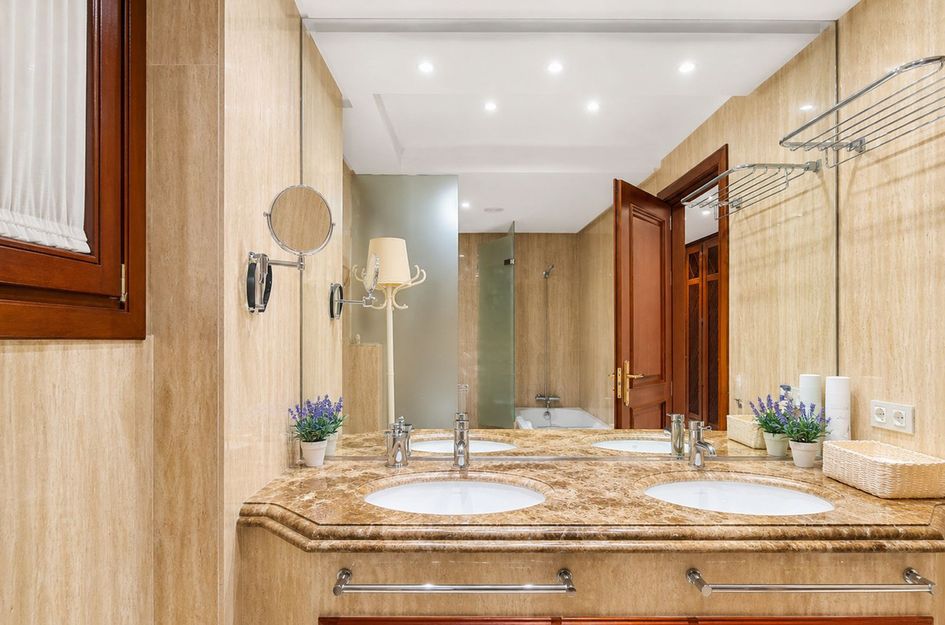 Appartement in Urbanización Puerto de Estepona