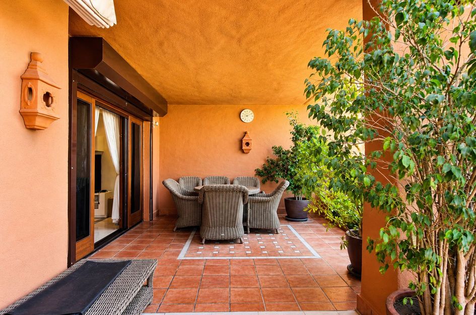 Appartement in Urbanización Puerto de Estepona
