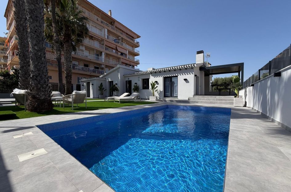 Villa in Punta Prima