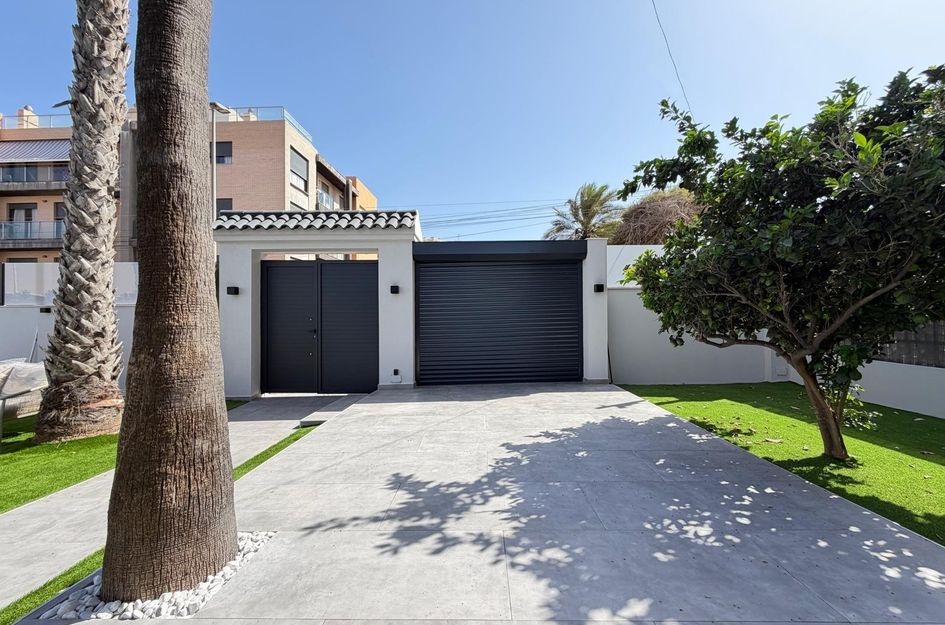Villa in Punta Prima