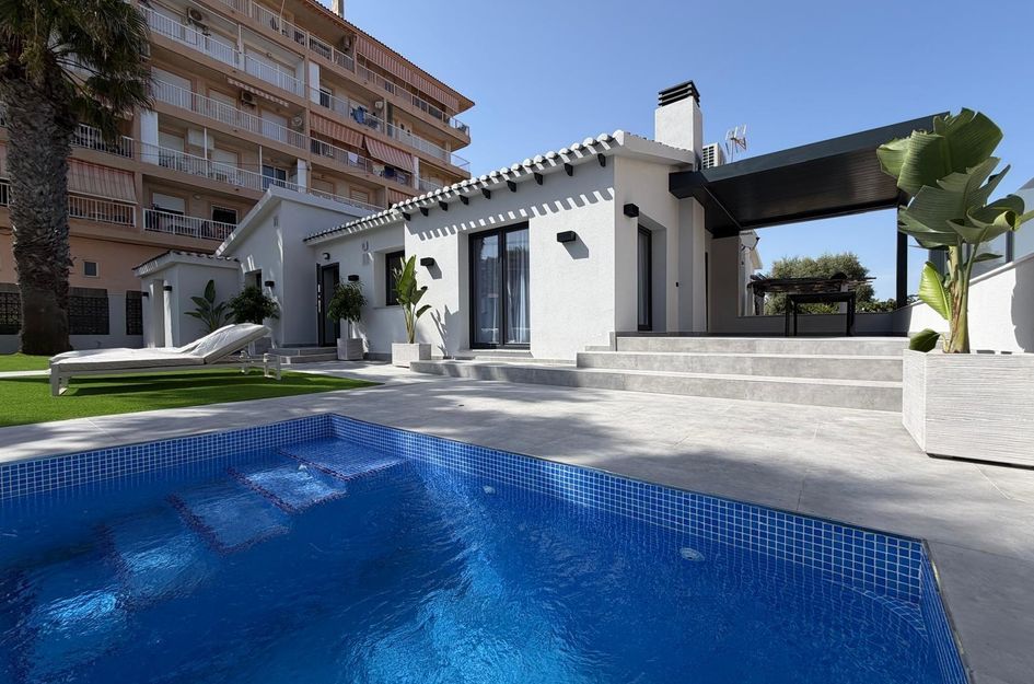 Villa in Punta Prima