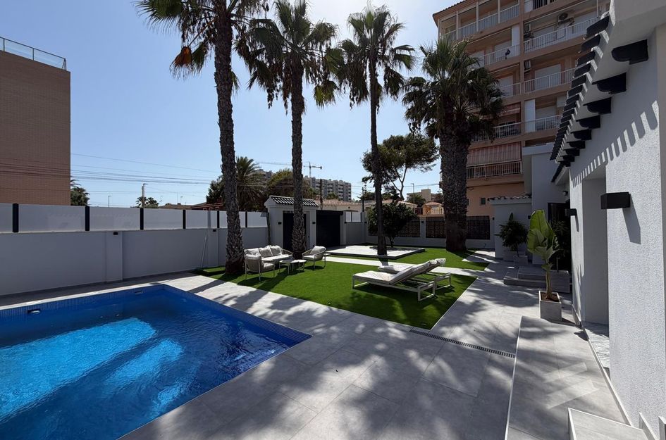 Villa in Punta Prima