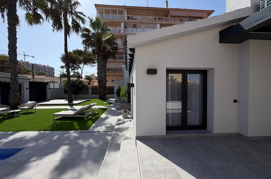 Villa in Punta Prima